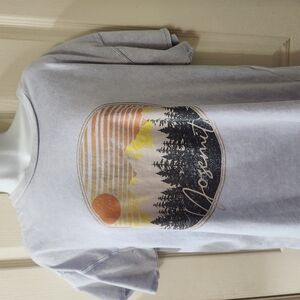 Yosemite Graphic Tee in Gray